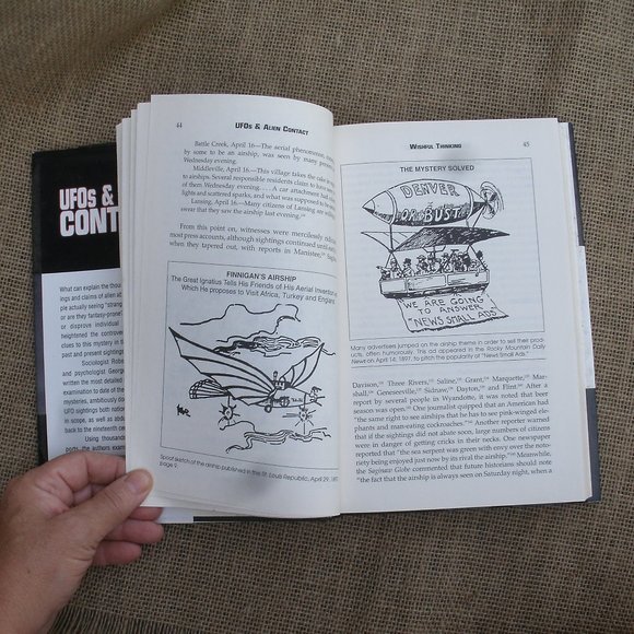 UFOs & Alien Contact: Two Centuries of Mystery book - Picture 10 of 16